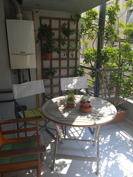 Georgia'S House Apartamento Atenas Exterior foto